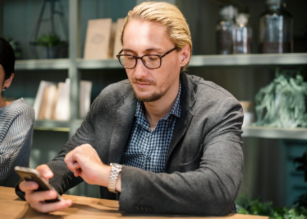 what being late reveals about your employee